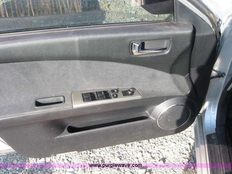 image for item 2566 2005 Nissan Altima