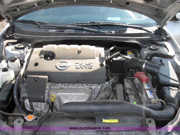 image for item 2566 2005 Nissan Altima