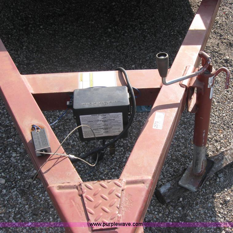 image for item 2570 2005 ABU 18.5' flat bed trailer