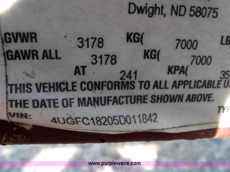 image for item 2570 2005 ABU 18.5' flat bed trailer