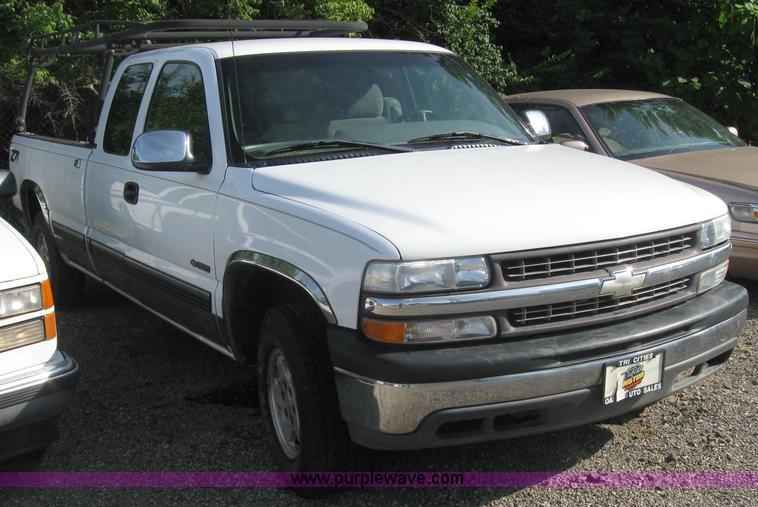 image for item 2571 1999 Chevrolet 1500