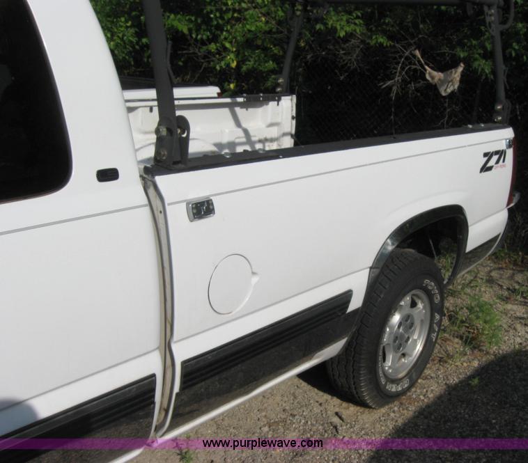 image for item 2571 1999 Chevrolet 1500