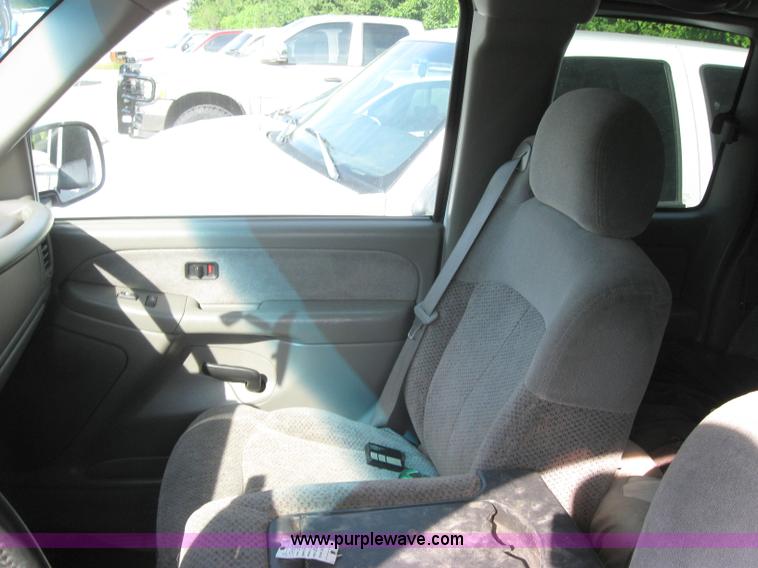 image for item 2571 1999 Chevrolet 1500