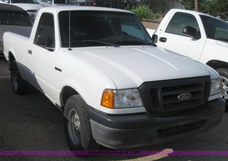 image for item 2572 2004 Ford Ranger