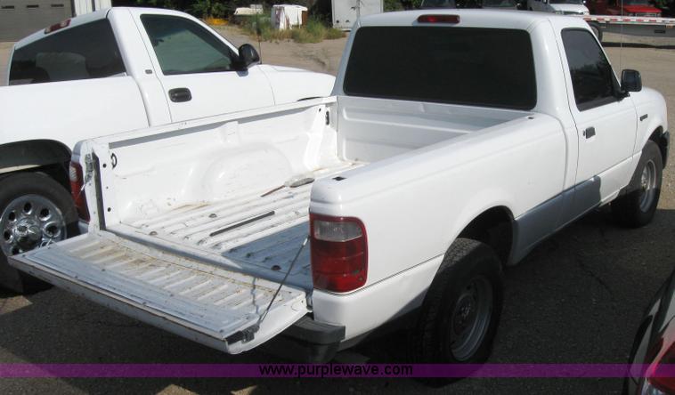 image for item 2572 2004 Ford Ranger