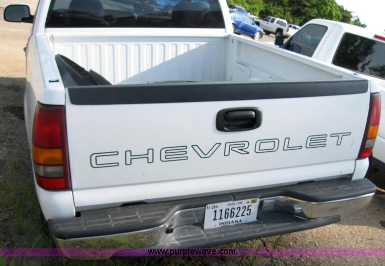 image for item 2573 2001 Chevrolet 1500