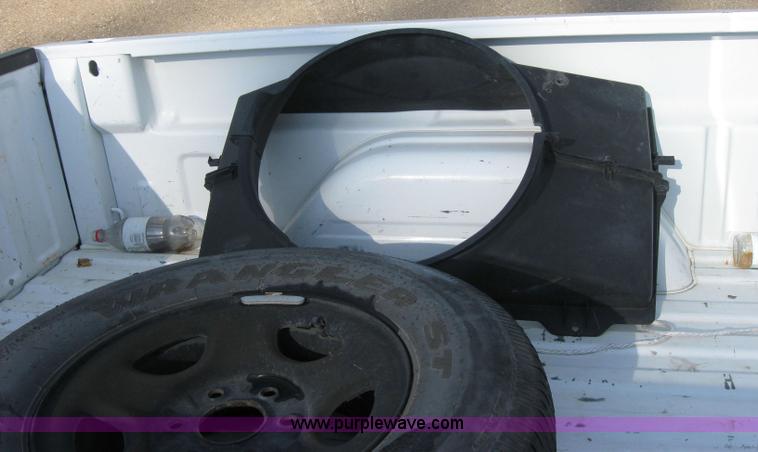 image for item 2573 2001 Chevrolet 1500