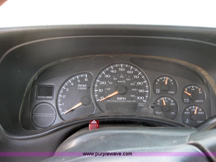 image for item 2573 2001 Chevrolet 1500