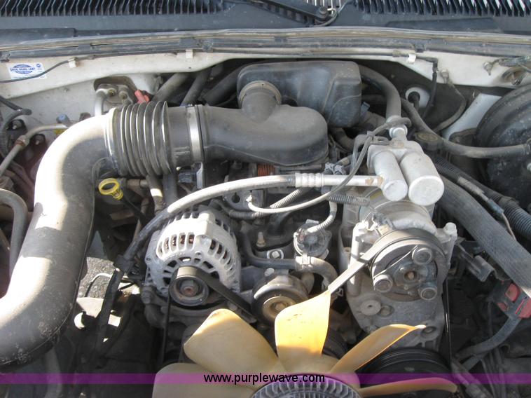 image for item 2573 2001 Chevrolet 1500