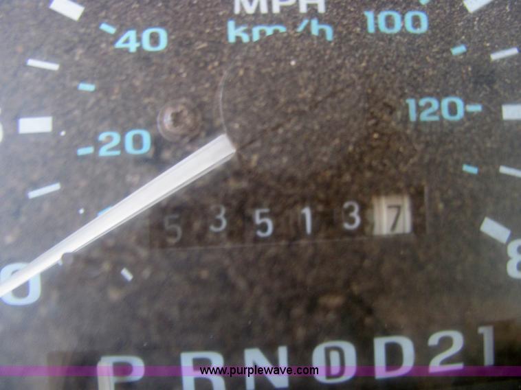 image for item 3220 1994 Ford Ranger