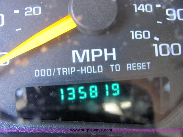 image for item 4774 2000 Chevrolet Blazer