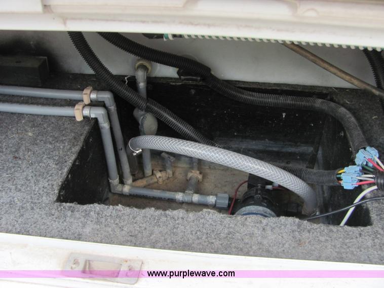 image for item 4807 1990 Chevrolet P30 37' Kounty Star motor home