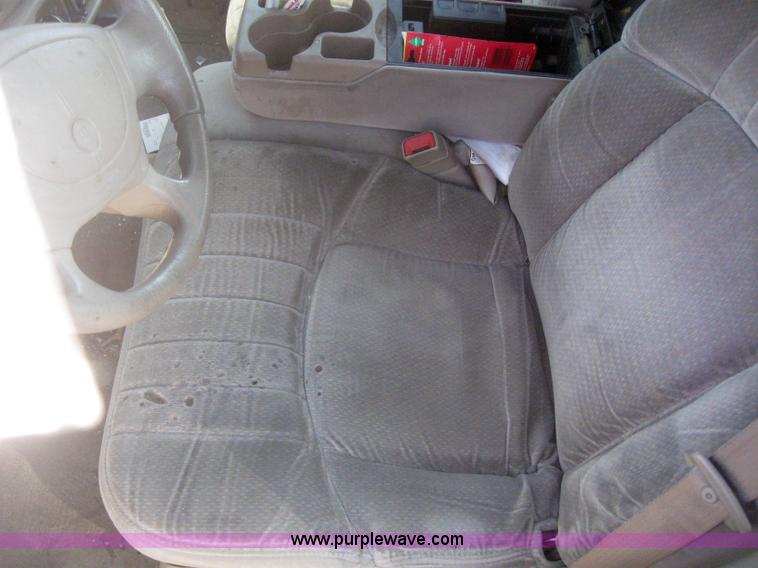 image for item 6146 2001 Buick Century Custom