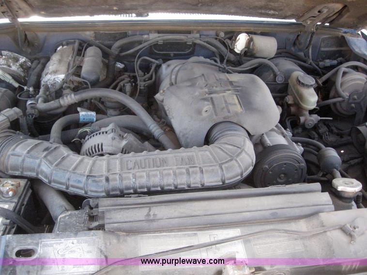 image for item 6147 1992 Ford Explorer