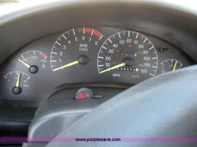 image for item 6148 1994 Pontiac Grand Am GT