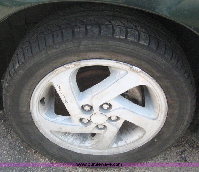 image for item 6148 1994 Pontiac Grand Am GT