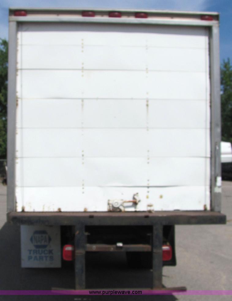 image for item 6680 1989 GMC 7000 Top Kick box truck