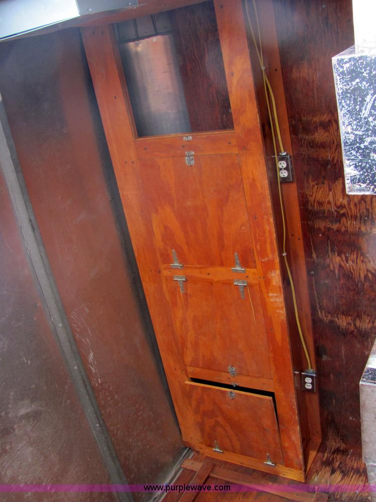 image for item 6680 1989 GMC 7000 Top Kick box truck