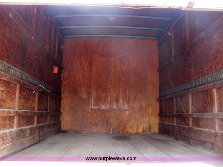 image for item 6680 1989 GMC 7000 Top Kick box truck