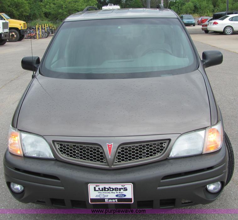 image for item 6733 2004 Pontiac Montana