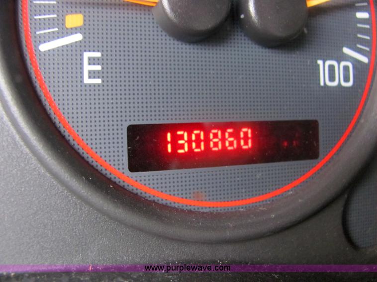 image for item 6733 2004 Pontiac Montana