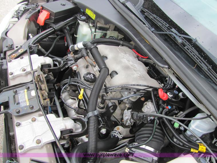 image for item 6733 2004 Pontiac Montana