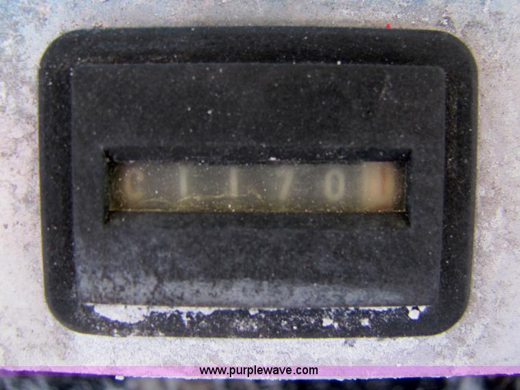 image for item 6755 Slick-track go-kart