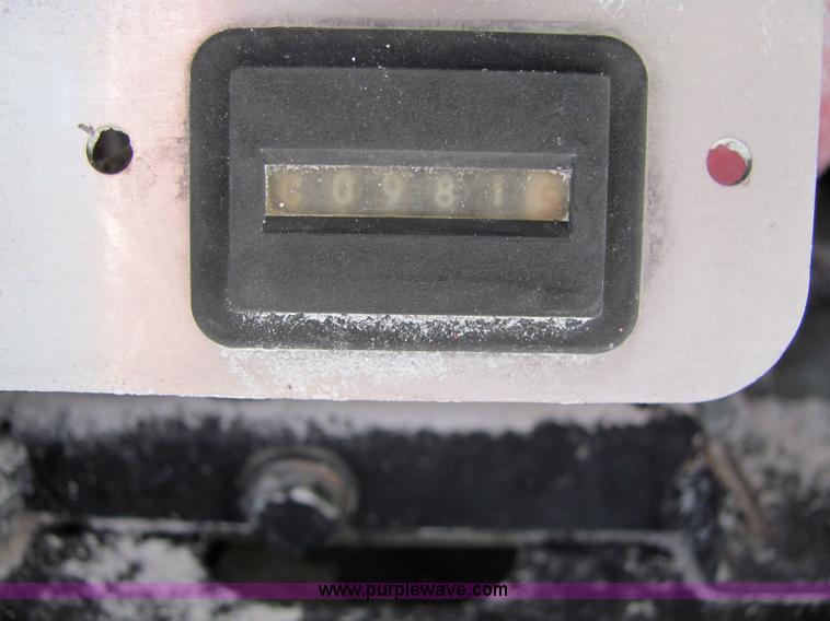 image for item 6757 Slick-track go-kart