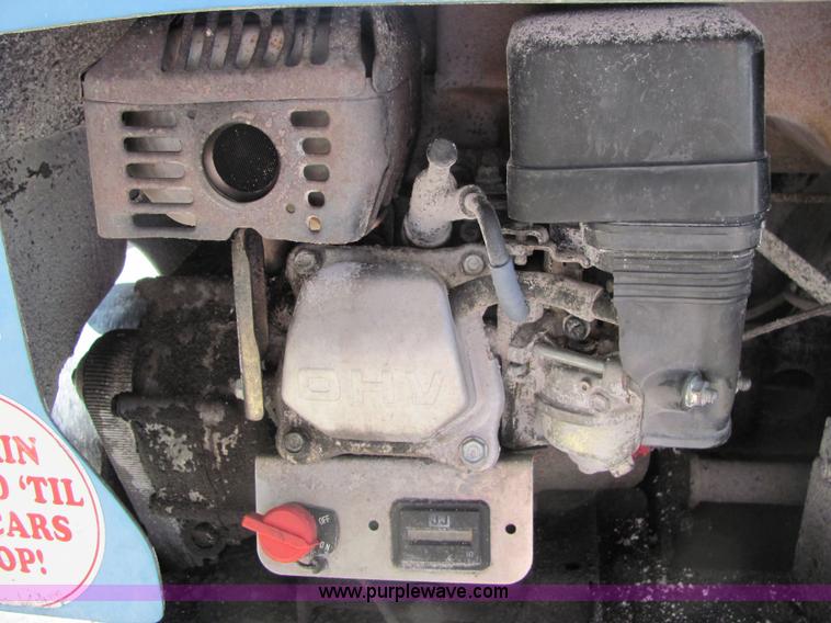 image for item 6758 Slick-track go-kart