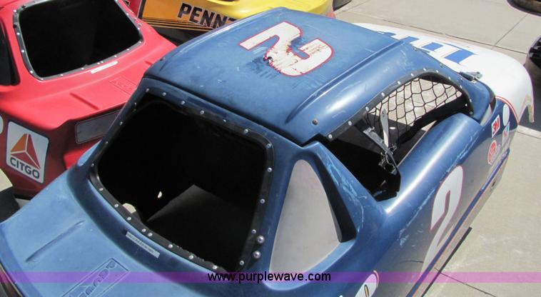 image for item 6764 (7) assortment of go-kart bodies