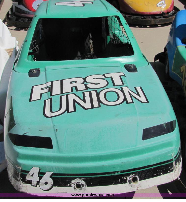 image for item 6764 (7) assortment of go-kart bodies