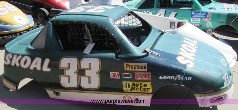 image for item 6764 (7) assortment of go-kart bodies