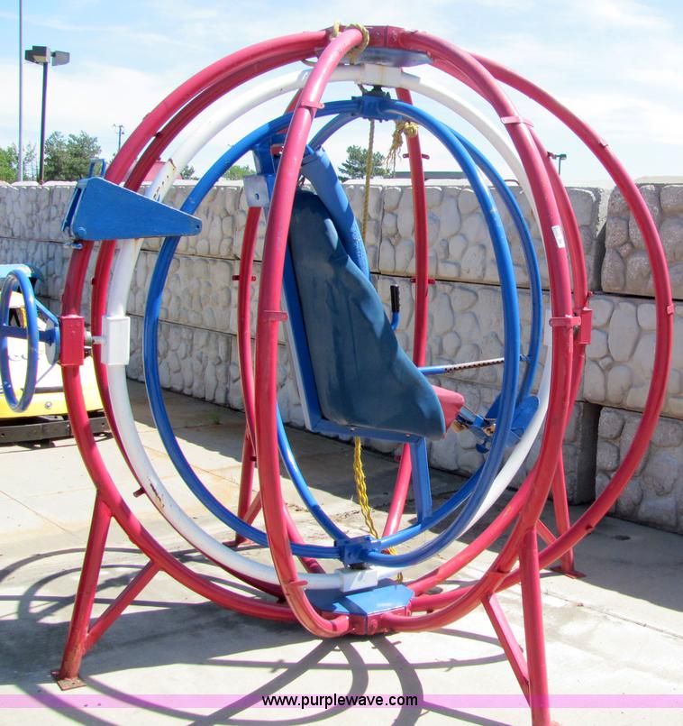 image for item 6775 Orbitron gyroscopic ride