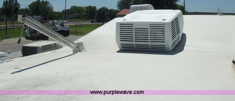 image for item 7118 1992 Carriage Carrie Lite fifth wheel camper