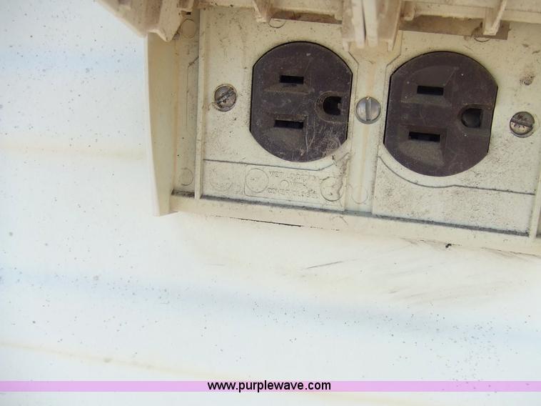 image for item 7118 1992 Carriage Carrie Lite fifth wheel camper