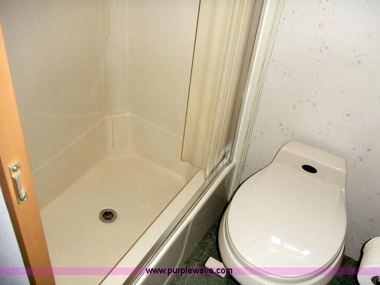 image for item 7118 1992 Carriage Carrie Lite fifth wheel camper