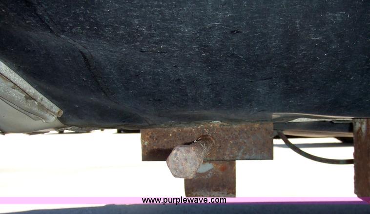 image for item 7118 1992 Carriage Carrie Lite fifth wheel camper