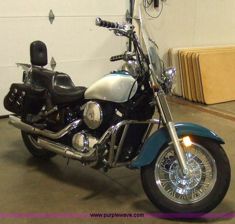 image for item 7119 2005 Kawasaki Vulcan 800 motorcycle