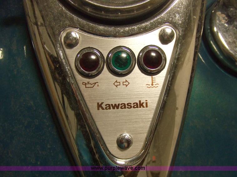 image for item 7119 2005 Kawasaki Vulcan 800 motorcycle