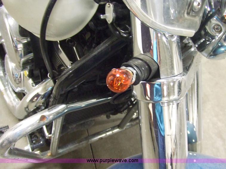 image for item 7119 2005 Kawasaki Vulcan 800 motorcycle