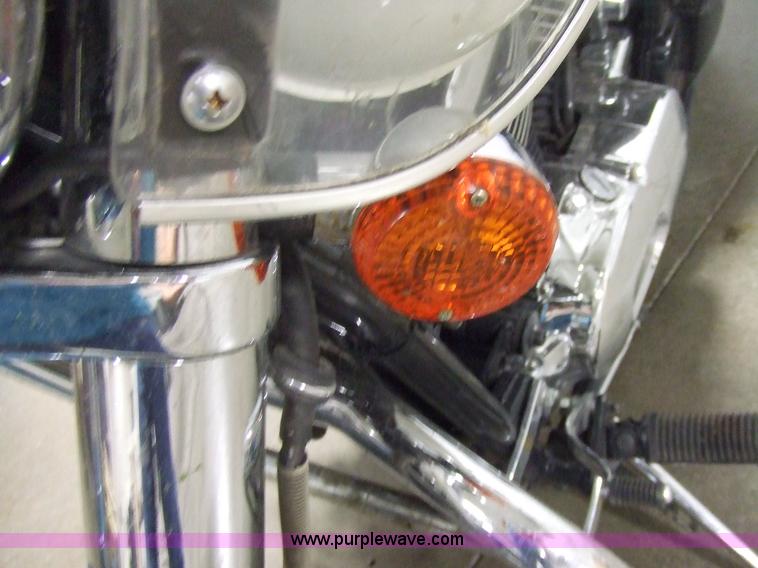 image for item 7119 2005 Kawasaki Vulcan 800 motorcycle