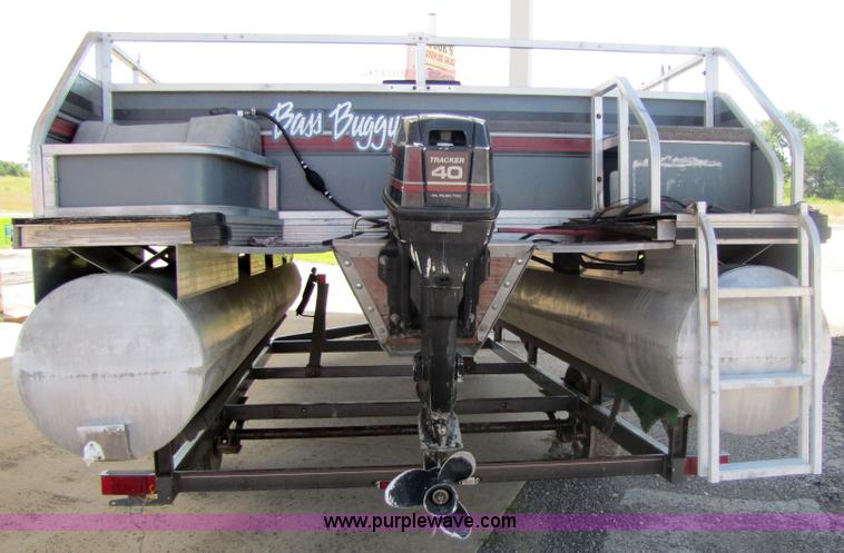 image for item 7158 1990 Bass Buggy Sun Tracker DL pontoon boat