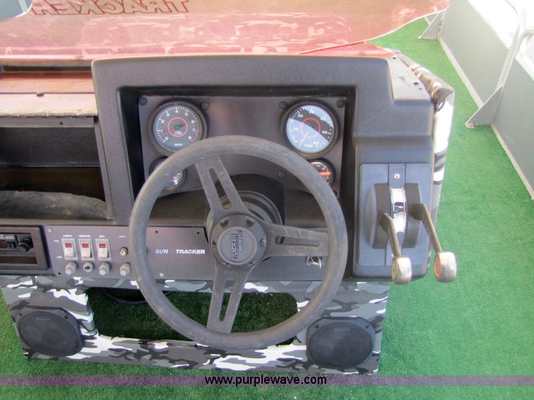 image for item 7158 1990 Bass Buggy Sun Tracker DL pontoon boat