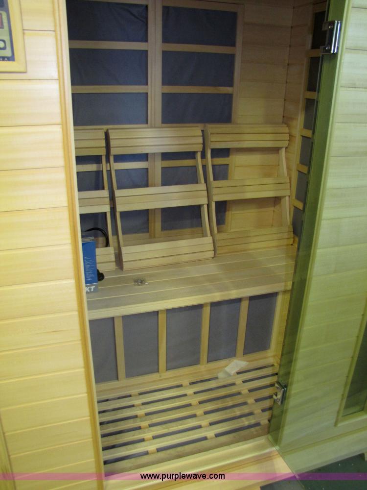 image for item 7162 Armana Sunlight saunas