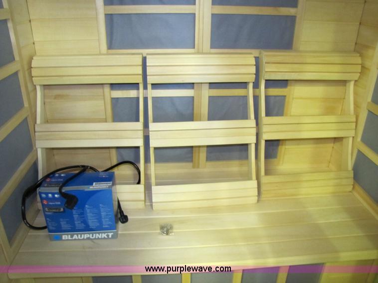 image for item 7162 Armana Sunlight saunas