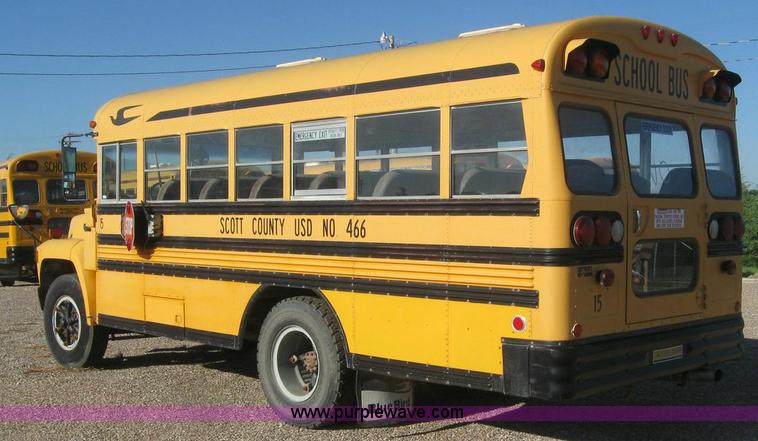 image for item 7715 1992 Ford B700 35 passenger bus