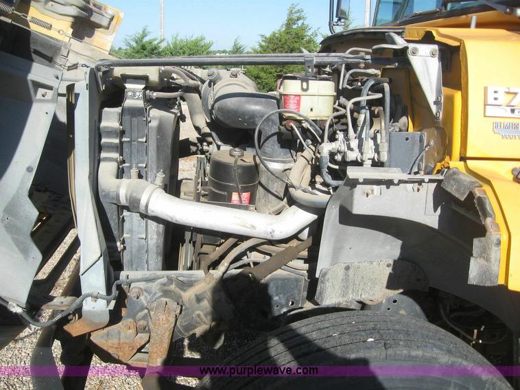 image for item 7715 1992 Ford B700 35 passenger bus