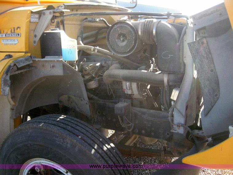 image for item 7715 1992 Ford B700 35 passenger bus