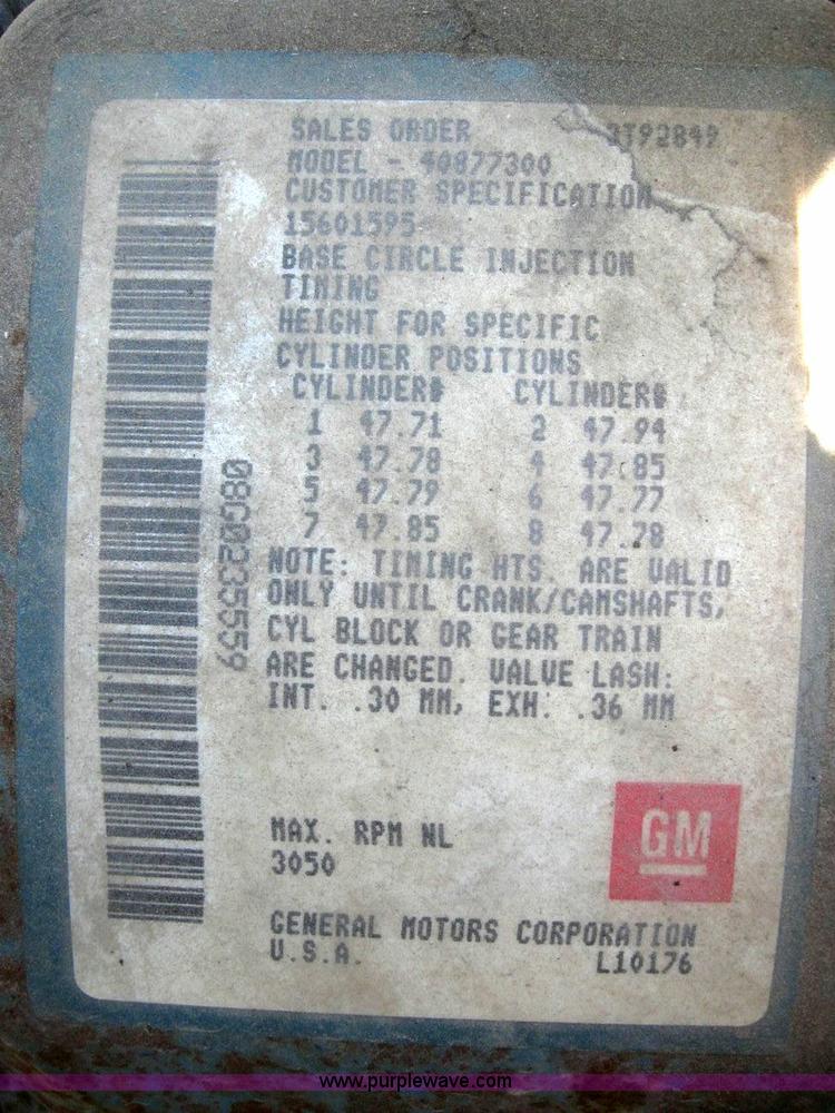 image for item 7716 1990 Chevrolet B6P042 35 passenger school bus