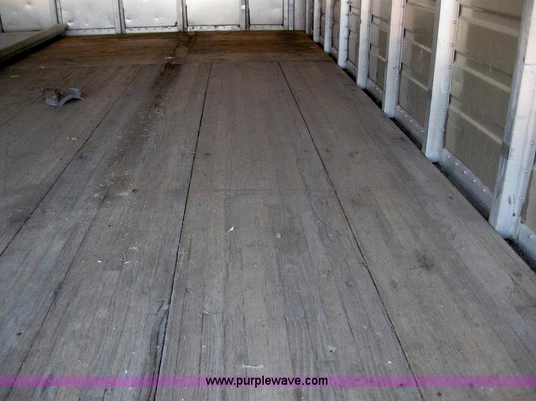 image for item 7719 1987 Chevrolet R30 Custom Deluxe box truck